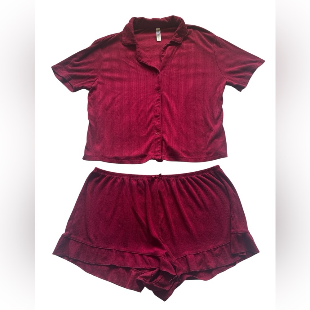 Wild Fable Pajama Set Burgundy Solid Button Down Shirt Ruffle Shorts Size Large - Picture 2 of 7